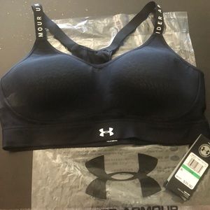 Under Armour heat gear light support sports bra